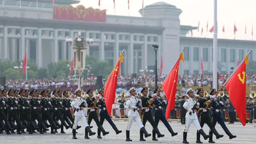 共同見證!亞井環境集體觀看閱兵儀式
